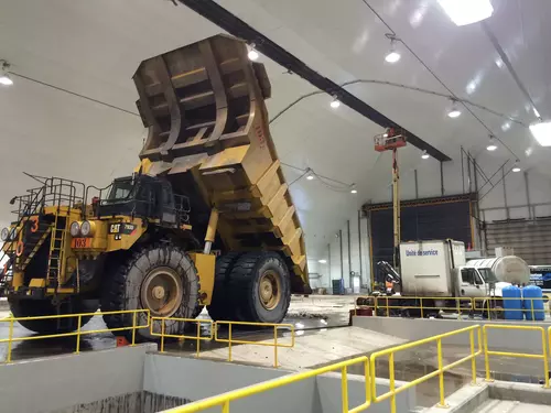 Fabric buildings for mining operations