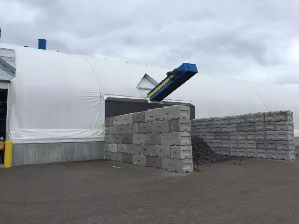 Bâtiments en Toile pour Déchets et Recyclage